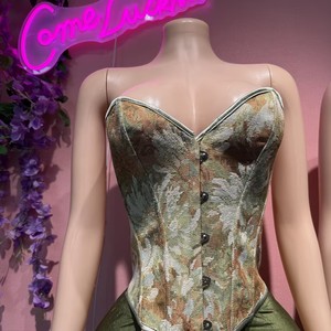 Conjunto de 2 Piezas Estilo <span class=keywords><strong>Y2K</strong></span> Vintage para Mujer, Top Corto con Bordado y Pantalones Cortos, Diseño Ecológico, Marca Comeluckin - Product Image 2