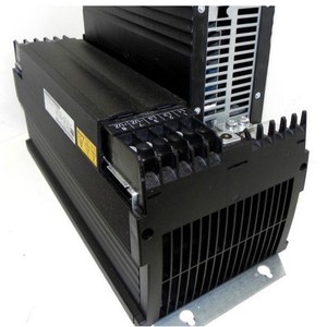 Nuevo Convertidor de Frecuencia Original de la Marca MDS60A0030-5A3-4-00 para Automatización Industrial con Embalaje Original - Product Image 2