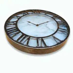 Plastic Wall Clock 16 Inch Retro Hanging Plastic Roman Number Black Hollowing Out Wall Clock For Decoration Veggsklukkur