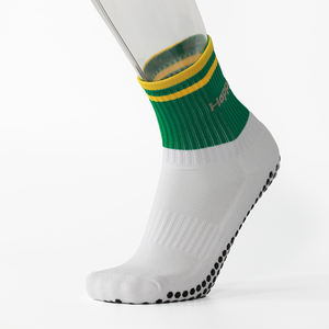 Happyzufeng Custom Midi Grip Calcetines deportivos de fútbol para hombres Mujeres Jóvenes Antideslizante GAA Muestra gratis MOQ bajo para la temporada de primavera - Product Image 2