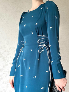 2024 donna con stampa a fiore aderente <span class=keywords><strong>abito</strong></span> da festa elegante da donna <span class=keywords><strong>abito</strong></span> lungo da donna nuovo autunno manica lunga bordo a balze <span class=keywords><strong>abito</strong></span> linea - Product Image 3