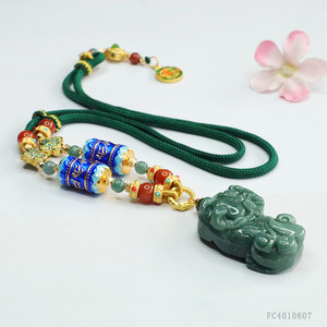 2026 Ximang a bleu eau émeraude pendentif Overlord <span class=keywords><strong>Xiaoxiao</strong></span> Jade collier livraison en gros S4010607 - Product Image 1