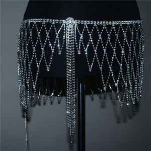 ELITES Lisa Crazy Horse <span class=keywords><strong>Paris</strong></span> Chaîne à paillettes en os <span class=keywords><strong>de</strong></span> serpent pour femmes Double taille Simple Chaîne <span class=keywords><strong>de</strong></span> corps géométrique Chaîne <span class=keywords><strong>de</strong></span> <span class=keywords><strong>ventre</strong></span> pour femmes - Product Image 3