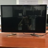 TV LED plate intelligente Android 24 pouces sans cadre avec panneau de qualité A T2 + S2 prenant en charge la compatibilité solaire AC/DC