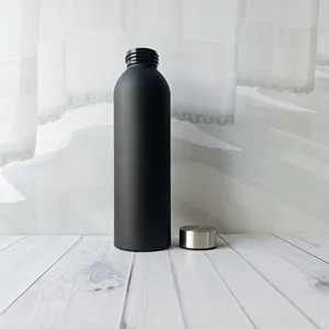 Garrafa de água de alumínio personalizada, garrafa de água esportiva de alumínio promocional com tampa e subolmação