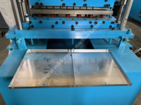 Machine professionnelle intégrée de fabrication de tôles de plafond, machine de profilage de plafond à port d'entretien, machine de formage à froid de profilés de plafond