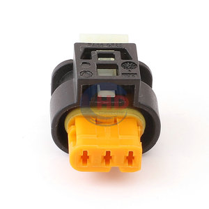 5A2C254-01 Boîtiers de connecteur rectangulaires femelles à 3 broches Accrochage gratuit en ligne pour connecteur BMW - Product Image 6