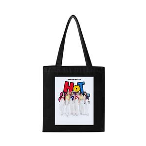 กระเป๋าผ้าแคนวาสพิมพ์ลายเองแบบขายส่ง ขนาด 35x40 ซม. พับได้ สะพายข้างเดียว สำหรับนักเรียน ลาย KPOP Babymonster พิมพ์ UV สำหรับใช้ในการส่งเสริมการขาย - Product Image 3