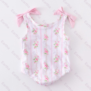 <span class=keywords><strong>Costume</strong></span> <span class=keywords><strong>da</strong></span> Bagno Estivo per Bambina, Due Pezzi con Stampa Floreale Rosa e Volant, Vendita Calda - Product Image 3