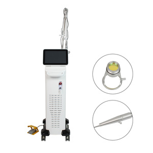 Equipo Cosmético Vaginal Portátil para Eliminación de Arrugas y Cicatrices Profundas, Máquina Láser Fraccional de CO2 de 10600nm de Fábrica - Product Image 3