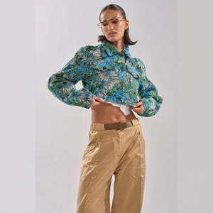 Chemise-veste à imprimé floral avec manches lanternes, col rabattu, style décontracté printemps, unisexe, viscose et coton, longueur courte - Product Image 1