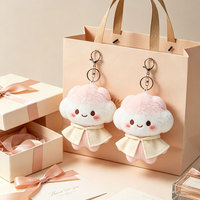 Ornement suspendu en peluche douce personnalisé, accessoire vestimentaire, cadeau de fête, décoration de vacances, vente en gros pour les fournisseurs de détail