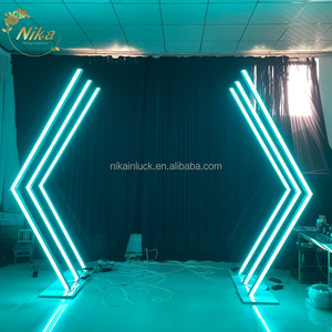 Nika Trong Nhà RGB LED Ánh Sáng Màu Trắng Kim Loại Vòm Đám Cưới Backdrop Đứng Vườn Bridal Vòm Backdrop Đứng Đối Với Đảng Trang Trí - Product Image 2