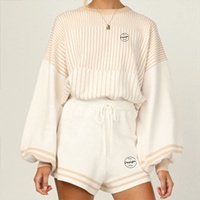 Dernier style de sport Loisirs Pull rayé à manches longues Short Home Wear Costume deux pièces pour femmes Logo personnalisé sérigraphié