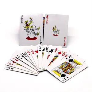 للبيع بالجملة عينة مجانية من بطاقات لعب البوكر بشعار مخصص ورق لعب ورق لعب جولد إيدج بوكر