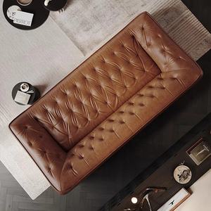 <span class=keywords><strong>Canapé</strong></span> Chesterfield en cuir PU inclinable manuel avec fonction pivotante pouf lounge à trois <span class=keywords><strong>places</strong></span> pour les loisirs de salon - Product Image 4