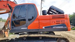 Excavadora de ruedas multifunción coreana original Doosan de alta eficiencia Doosan DX150W DX225 en buen estado a la venta - Product Image 2
