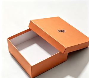 Boîte cadeau rigide carrée avec logo personnalisé, carton ivoire, impression UV, emballage en carton haut de gamme pour cadeaux et artisanat - Product Image 3