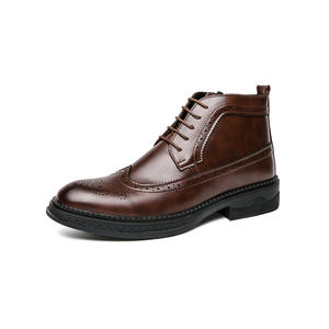 Botas para hombre más vendidas, botas de trabajo británicas de caña alta a la moda, zapatos casuales de caña media versátiles para hombre - Product Image 2