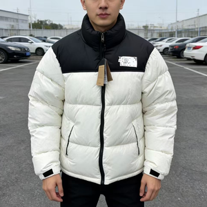 เสื้อพัฟฟ์ทรงนอร์เทิร์นโทน พร้อมปกแบบควิลท์สุดเท่สำหรับคู่รัก และโลโก้ปัก  เสื้อพัฟฟ์สำหรับวัยรุ่นชาย ฤดูหนาว พร้อมโลโก้ - Product Image 3