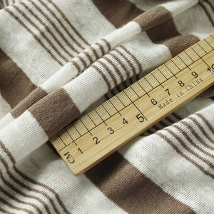 Vente en gros stock naturel ultra doux 50% coton 50% <span class=keywords><strong>lin</strong></span> rayé <span class=keywords><strong>jersey</strong></span> natrual <span class=keywords><strong>lin</strong></span> <span class=keywords><strong>lin</strong></span> mélange <span class=keywords><strong>tissu</strong></span> pour tenue décontractée t-shirt - Product Image 5
