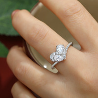 Fournisseur en gros, bague personnalisée en argent sterling 925 plaqué rhodium, cœur romantique en zircone cubique pour femmes, bijoux fins