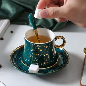 유럽 럭셔리 세라믹 식기 커피 컵 머그잔과 접시 세트 숟가락 선물