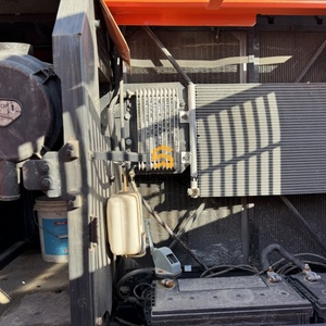 Nouvelle Arrivée : Excavatrice Hitachi ZX200 d'occasion, machine de terrassement, faible nombre d'heures de travail, moteur et pompe inclus, capacité de la benne de 1,6 m³, 20 - Product Image 6