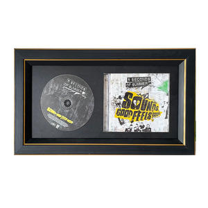 إطار عرض أقراص مدمجة خشبي - تصميم عصري لعرض الألبومات المفضلة في صندوق عرض الأسطوانات - Product Image 2