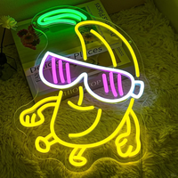 Enseigne au néon LED personnalisable de vente chaude pour la luminosité de la publicité intérieure contrôlable pour les bars de la salle de danse magasins de mariage