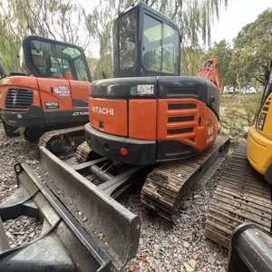Mini-excavatrice sur chenilles hydraulique Hitachi ZX65 d'origine japonaise, 6 tonnes, modèle 2023, moteur en bon état, prix avantageux, excavatrices d'occasion - Product Image 1