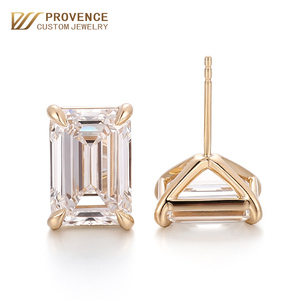Boucles d'oreilles clous en or jaune AU750 pour femme, tendance, avec diamants de laboratoire taille émeraude IGI VVS 1-10 carats, bijoux fins sur mesure - Product Image 1