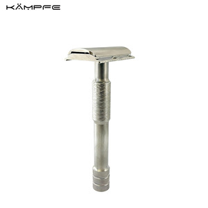 Maquinilla de <span class=keywords><strong>Afeitar</strong></span> Profesional de Seguridad de Titanio con Acabado Arenado, Fabricada por CNC, de Doble Filo y Peine Cerrado para Cuerpo Completo - Product Image 1