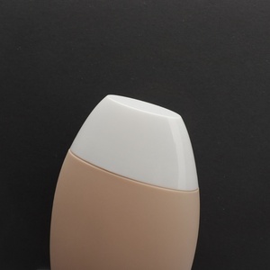 Vente en gros de flacons ronds en PE personnalisés de 30 ml et 50 ml pour les soins de la peau, les sérums, les crèmes solaires, les emballages cosmétiques - Product Image 3