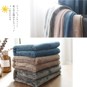 Factory direct supply dog quilt pet blanket thick flannel pet autumn winter cushion <b>nest</b> cat blanket - Product Image 4