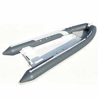 Bateau pneumatique rigide de luxe à coque en fibre de verre Hypalon PVC haute performance 5,2 m, console centrale, sport RIB520, 8 personnes