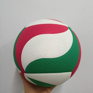 Ballons de volley-ball en cuir PVC de haute qualité, vente en gros d'usine, ballons de volley-ball personnalisés pour le jeu, taille officielle 5 - Product Image 3