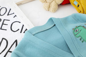 Meilleurs sites de vente en gros : Ensemble trois pièces pour garçons, style hip-hop, pantalon et chemise à manches longues, design tendance - Product Image 5