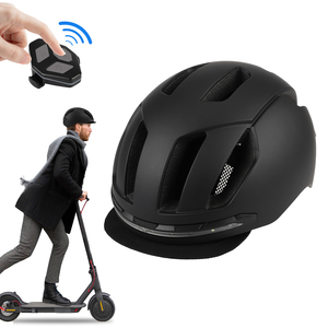 Casco inteligente con señal de giro LED, múltiples modos de luz, control remoto, manillar inalámbrico, casco de scooter para montar de noche - Product Image 6