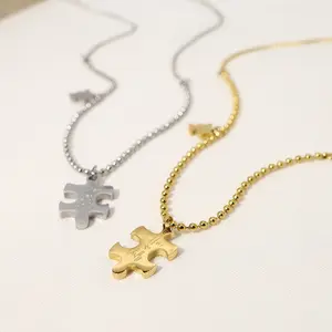 Fashion Necklace Stainless Steel Jewelry Kids Best Friends Lovers Hug Pendant Custom Puzzle Matching Necklace For Best Friends