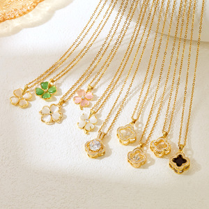 Conjunto de Collar con Colgante de Trébol de Cuatro Hojas para Mujer - Opciones con Piedras Preciosas Multicolores y Detalles de Diamantes, Chapado en Oro de 18K, a la Moda - Product Image 2