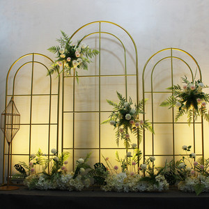 China <b>Wedding</b> Suppliers Wholesale Metal Flower <b>Frame</b> Gold White Door Shape Stand Arch Decoration <b>Wedding</b> Arch Backdrop - Product Image 2