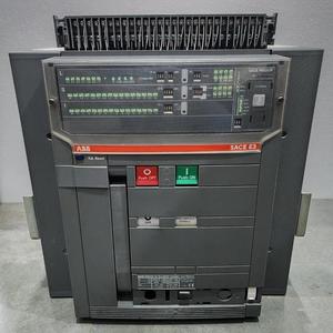 1SDA058979R1 <strong>E3S</strong> <strong>MS</strong> 32 3200A 3-Pole Circuit Breaker for Industrial Power Circuit Overload Short Circuit Protection - Product Image 1