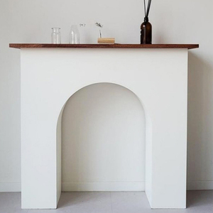 <span class=keywords><strong>Meuble</strong></span> mural <span class=keywords><strong>console</strong></span> durable en bois massif de style nordique moderne avec panneau arqué pour cheminée, idéal pour salon, <span class=keywords><strong>chambre</strong></span> et hôtel - Product Image 1