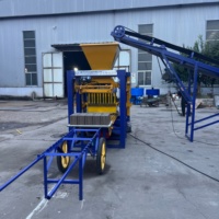 Équipement semi-automatique pour blocs de maçonnerie QT4-24 pour l'industrie de la construction