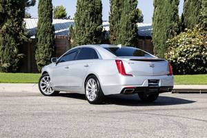 รถยนต์มือสองปี 2020 XTS Luxury Sedan หนังสีเข้ม ระบบ ACC เกียร์ 8 สปีด หลังคาซันรูฟ พวงมาลัยซ้าย เครื่องยนต์เบนซิน - Product Image 5