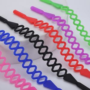 Porte-lunettes en silicone confortable à la mode avec chaînes et cordons de lunettes à motif de ficelle - Product Image 3