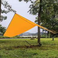 Hamac de camping portable et léger, imperméable et anti-UV, avec bâche de protection contre la pluie, tente polyvalente, poteaux et sangles