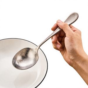 Cuillère à soupe moderne en titane pur plaqué argent, à long manche, pour usage domestique, compatible lave-vaisselle - Product Image 1