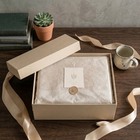 Coffret cadeau de vêtements de luxe pour femmes, ensemble de vêtements élégants dans un emballage haut de gamme, parfait pour les occasions spéciales